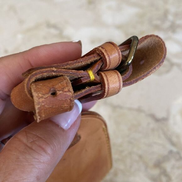 Vintage Louis Vuitton Vachetta Leather Luggage Tag & Poignet - Picture 9 of 10